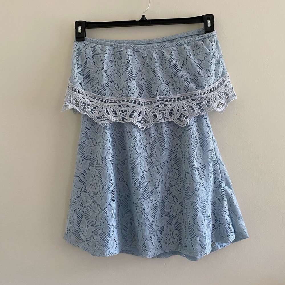 Strapless dress